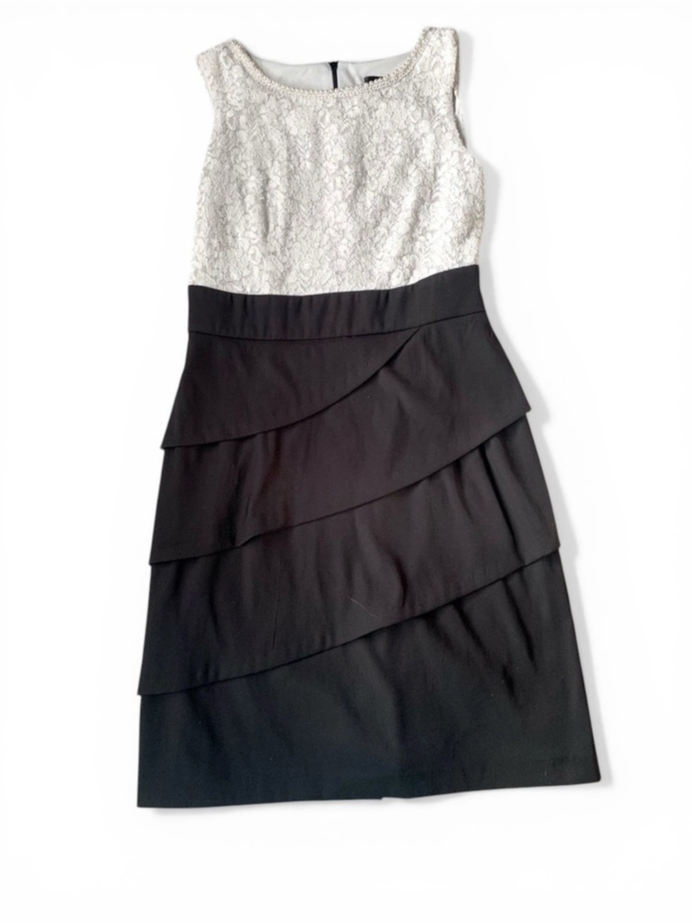 🎆🎇3for$9 Connected Apparel Black with white lace dress- size 10- Pearl trim
